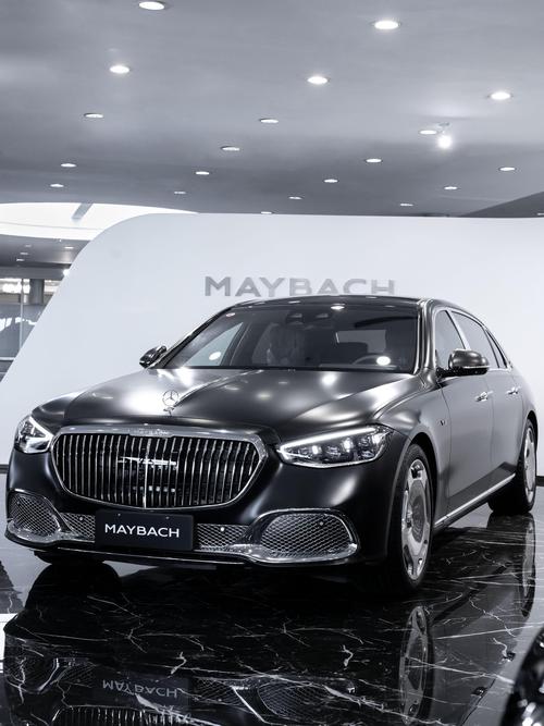 深圳福田区晶恒飞企业管理咨询岚图汽车的售后服务让用户无忧出行，迈巴赫未来的豪华车趋势